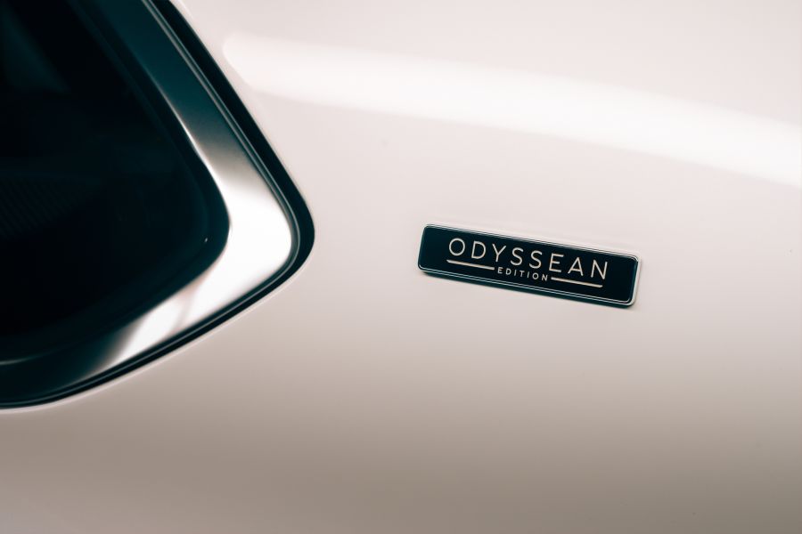 Bentayga Odyssean 10