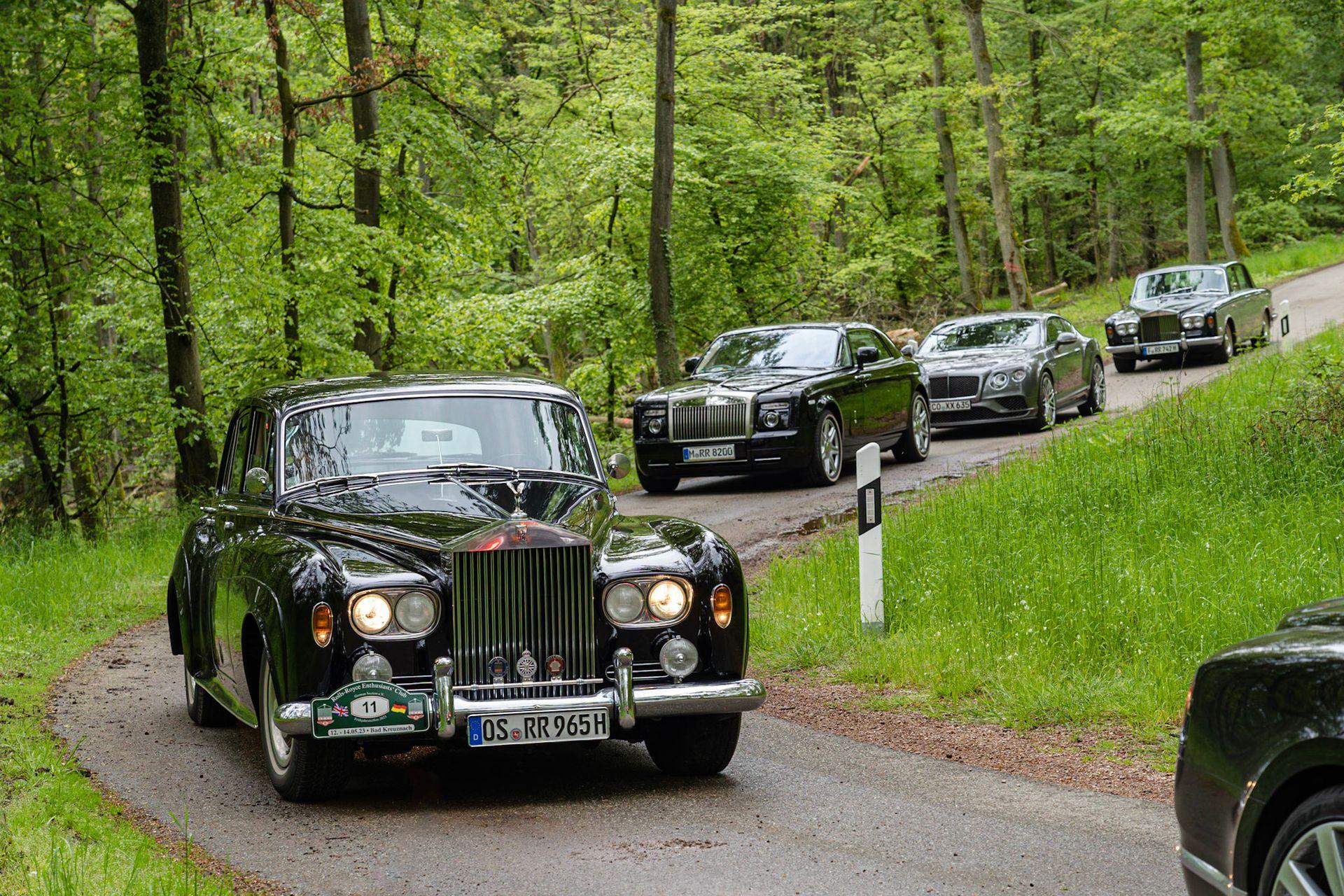Rolls-Royce Parade through the Woods 